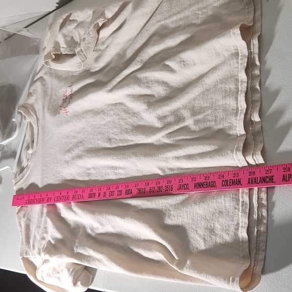 4 Hunnid crop top size XL Graphic tshirt note has spots and light pilling - Picture 7 of 8